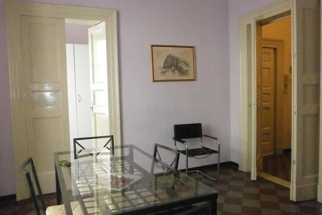 Three Rooms Near Central Station Катания Екстериор снимка